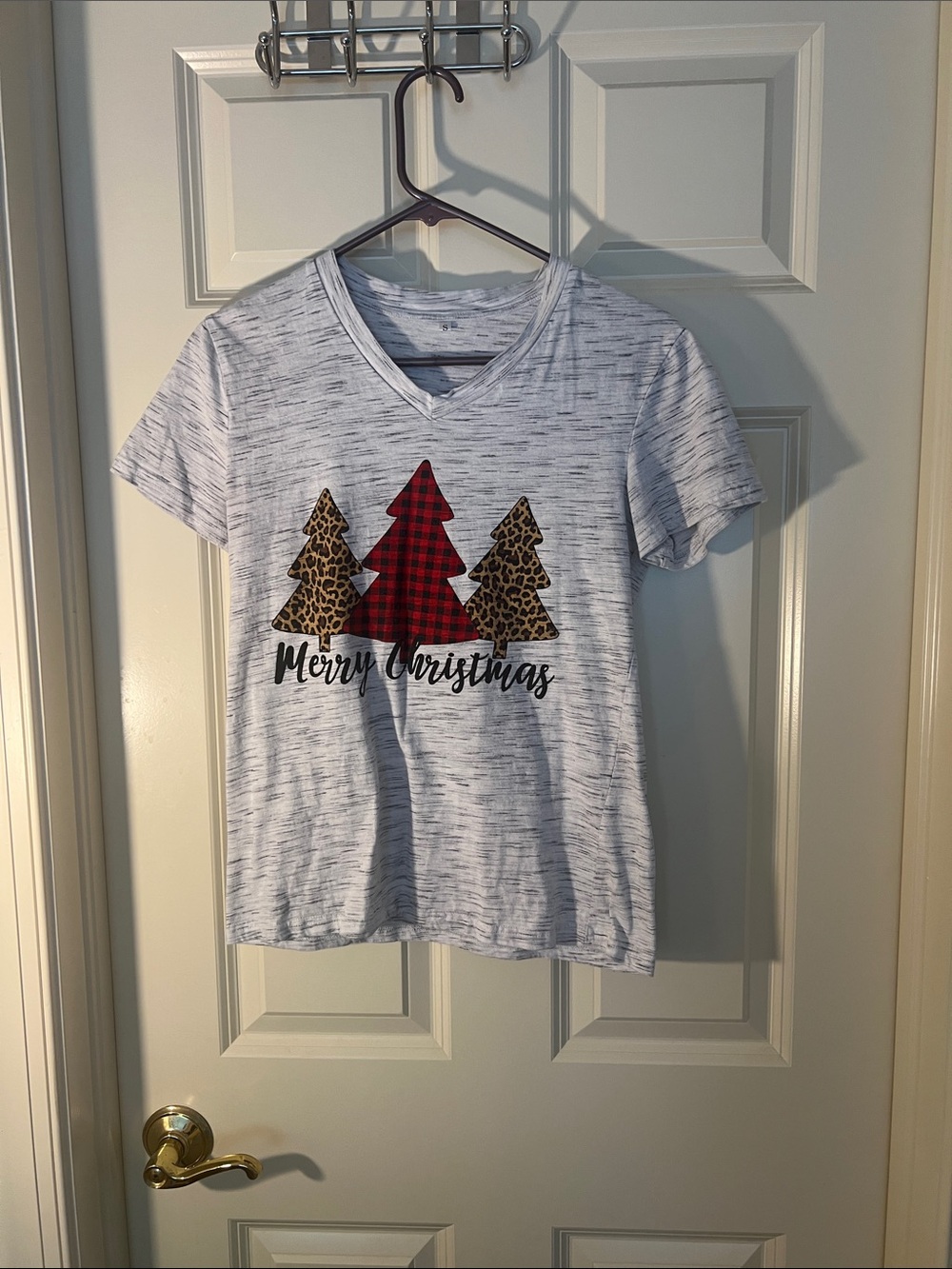 Kids White 'Merry Christmas' Tee with Plaid & Leopard Trees